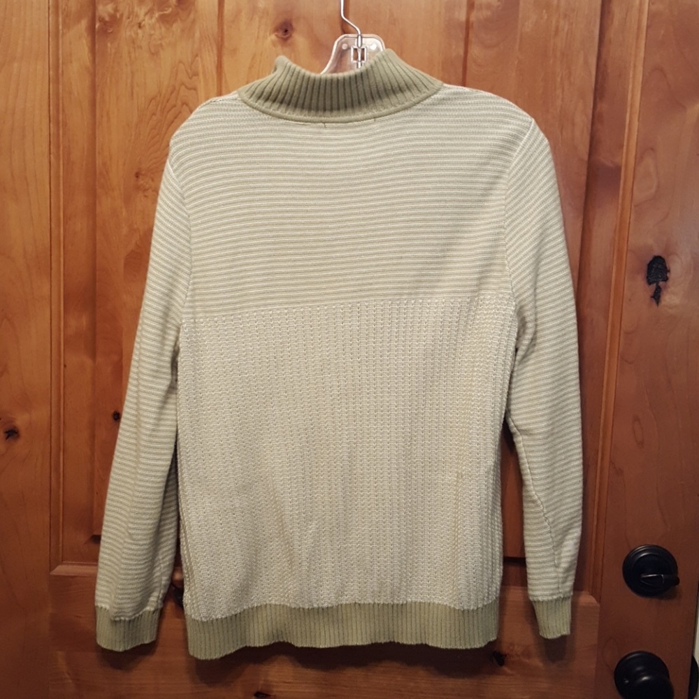 Sweater - Picture 3 of 3